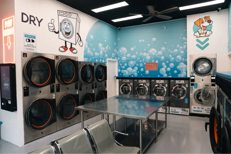 Modern laundromat Erina